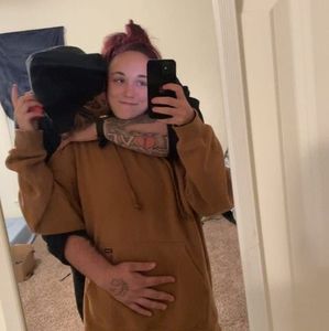 Meet your Posher, Arielle